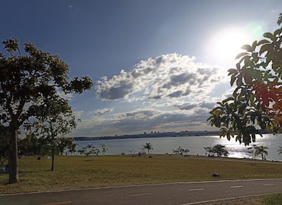brazil/brasilia/lago-norte/attraction/don-bosco-chapel
