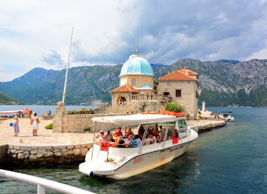 montenegro/kotor-bay/attraction/naval-beacon