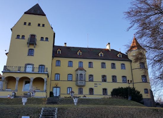 germany/upper-palatinate/attraction/schloss-wildenreuther