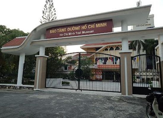 vietnam/hanoi/attraction/ho-chi-minh-trail-museum