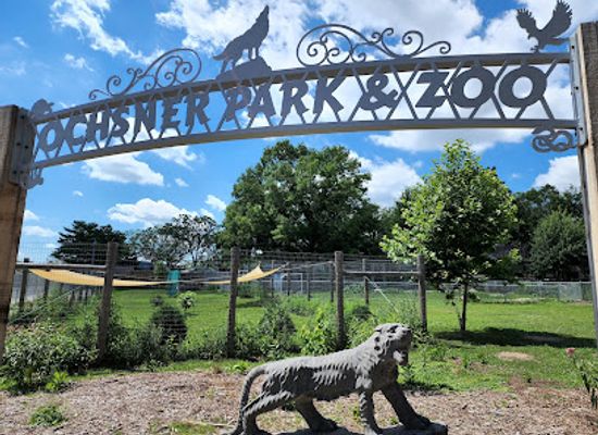 wisconsin/driftless-area/attraction/ochsner-park-zoo