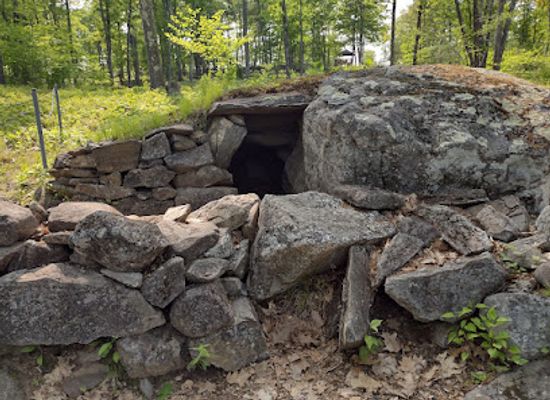new-hampshire/strafford-county/attraction/america-s-stonehenge