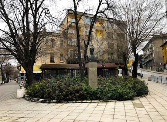 bulgaria/haskovo/attraction/monument-of-todor-atanasov-sanketo