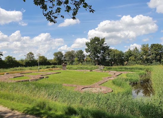 netherlands/zeeland/attraction/ruin-of-castle-hellenburg