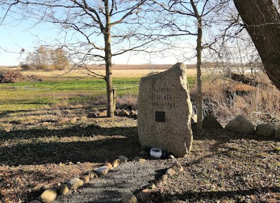 denmark/slagelse/landmark/raf-memorial-stone