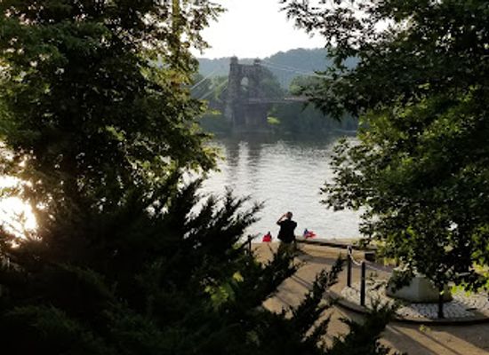 west-virginia/hatfield-mccoy-mountains/attraction/heritage-port