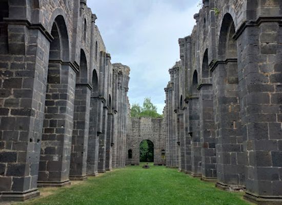 germany/hesse/attraction/arnsburg-abbey