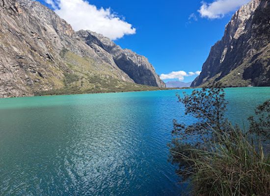 peru/huascaran-national-park/attraction/huascaran-laguna-de-llanganuco-national-park