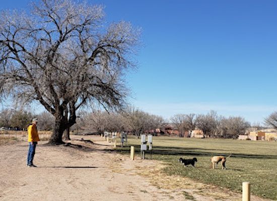 new-mexico/bernalillo/attraction/loretto-park