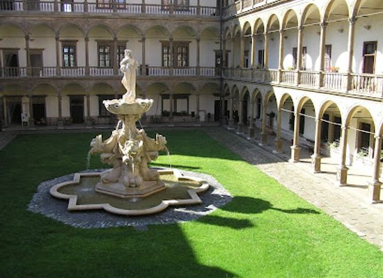 czechia/south-moravia/attraction/castle-bucovice