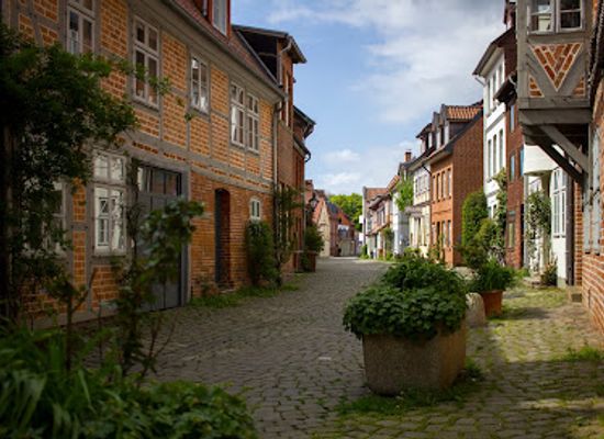 germany/lüneburg-heath/attraction/das-schwangere-haus