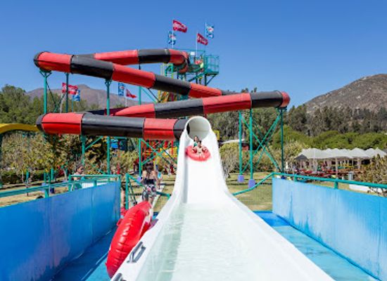 chile/coquimbo-region/attraction/parque-acuatico-curunina