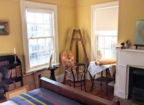 connecticut/fairfield-county/attraction/edward-hopper-house-museum-study-center