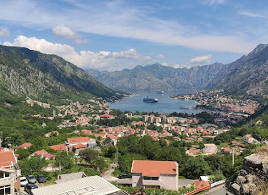montenegro/lakes-of-plav/attraction/scenic-view-point-kotor-webcam