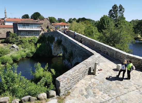spain/galicia/attraction/roman-bridge