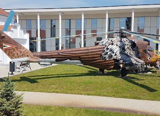 hungary/jaszsag/attraction/reptar-szolnok-aviation-museum