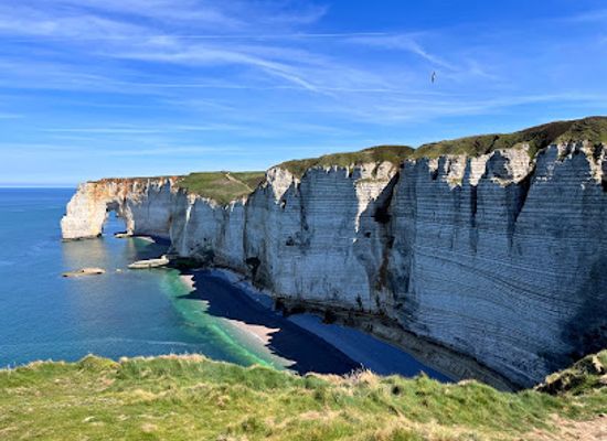 france/normandy-coast/attraction/la-falaise-d-amont