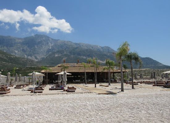 albania/delvina/attraction/eskeree-beach