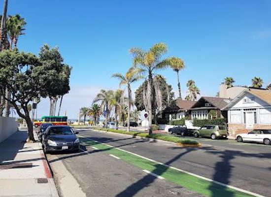 california/venice-beach/attraction/santa-monica-bike-campus