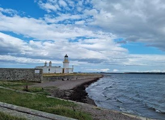 united-kingdom/inverness/attraction/chanonry-point