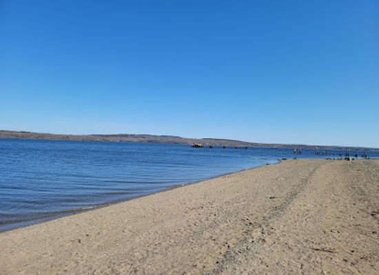 maine/washington-county/attraction/sandy-point-beach