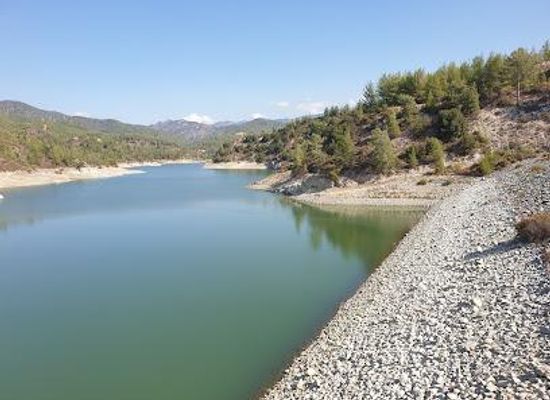 cyprus/troodos/attraction/arminou-reservoir