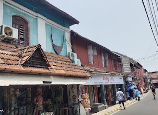 india/kochi/mattancherry/attraction/jew-town