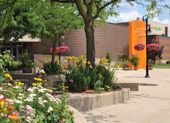 iowa/waterloo/attraction/waterloo-center-for-the-arts