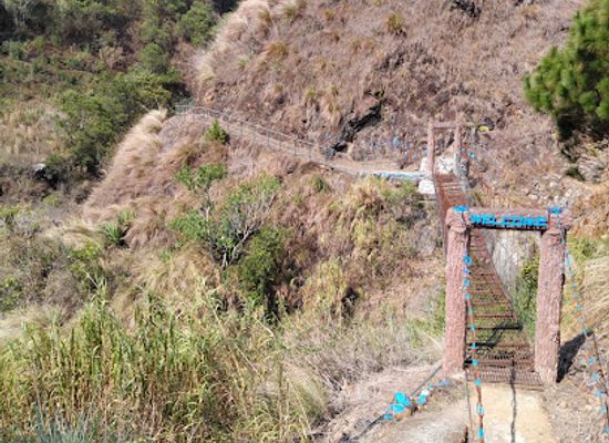 philippines/mt-pulag/attraction/tinongchol-burial-rock