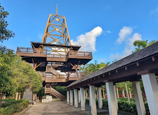 malaysia/miri/attraction/replica-grand-old-lady-taman-awam