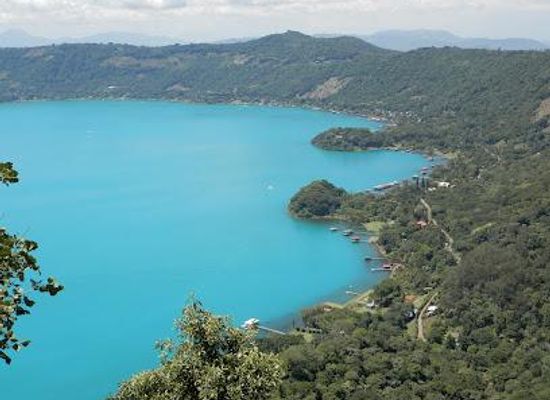 el-salvador/chalchuapa/attraction/lago-de-coatepeque
