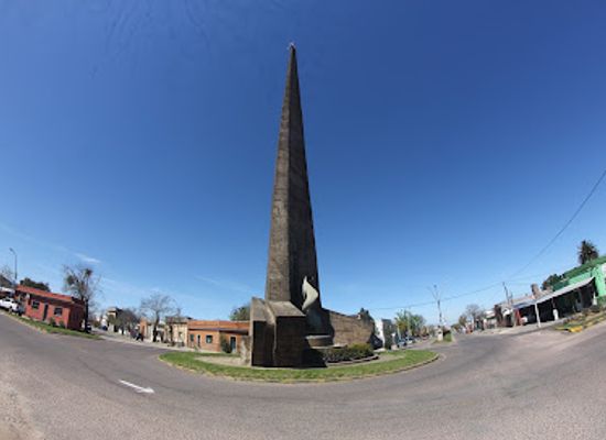 uruguay/treinta-y-tres/attraction/obelisco-de-treinta-y-tres