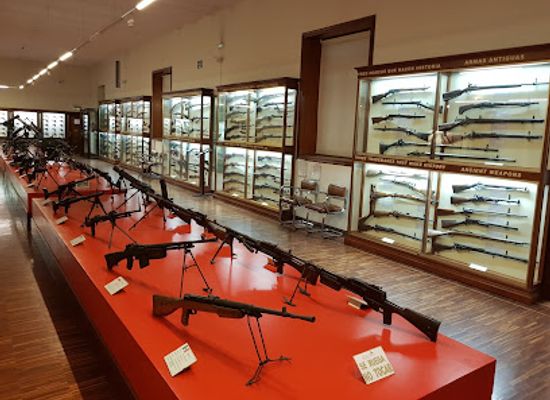 spain/valencian-community/attraction/museu-historic-militar
