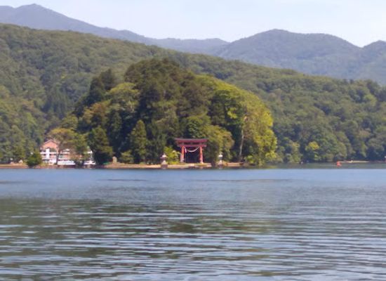 japan/shinano/attraction/lake-nojiri-naumann-elephant-museum