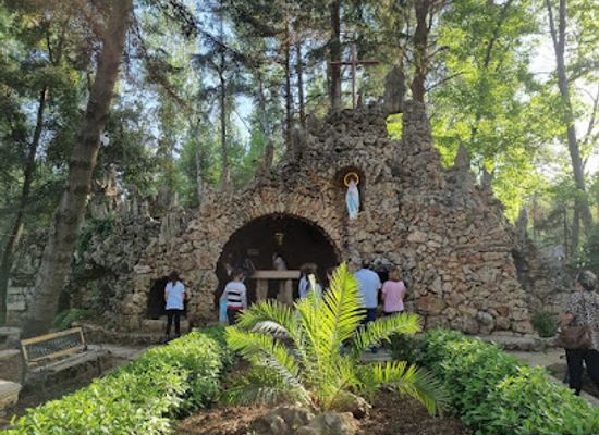 lebanon/baabda/attraction/taanayel-park
