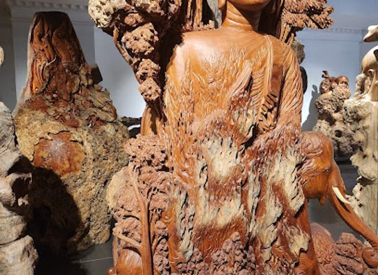 laos/southern-laos/attraction/vientiane-museum-of-contemporary-arts