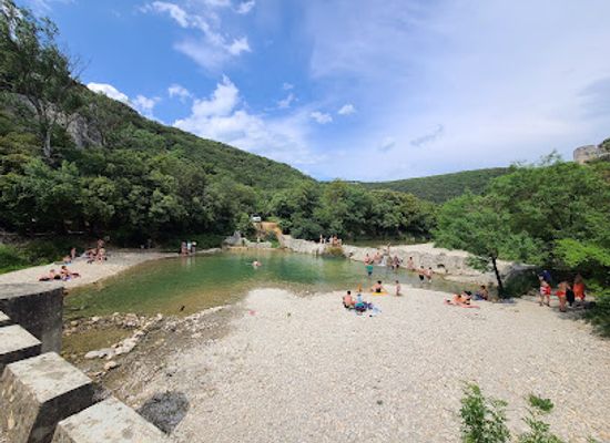 france/ardèche-gorges/attraction/cascade-de-l-ibie