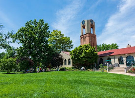missouri/northwest-missouri/attraction/dennis-judith-jones-visitor-education-center