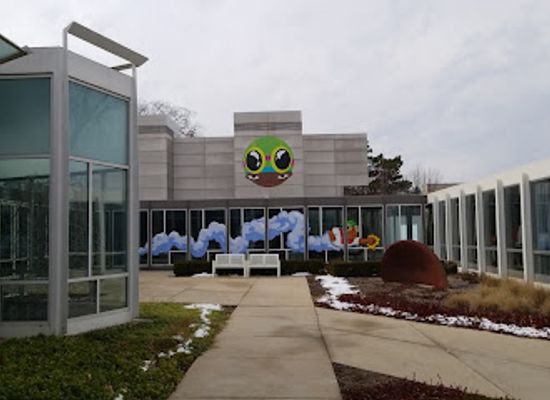illinois/northeastern-illinois/attraction/elmhurst-art-museum