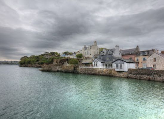 ireland/kinsale/attraction/dermot-ryan-s-kinsale-heritage-town-walks