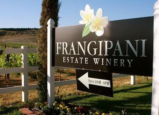 california/south-coast/attraction/frangipani-estate-winery
