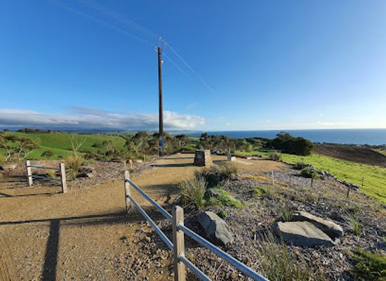 australia/fleurieu-peninsula/attraction/carrickalinga-lookout