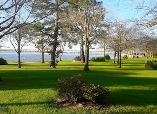 alabama/fairhope/attraction/north-beach-park