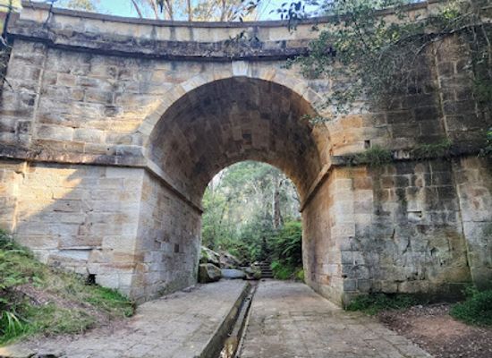 australia/western-new-south-wales/attraction/lennox-bridge