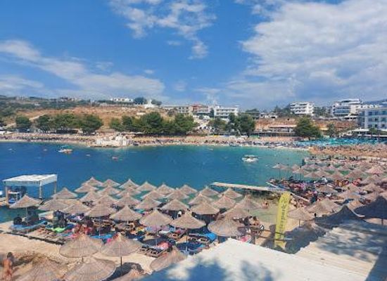 albania/gjirokaster/attraction/plazhi-ksamilit
