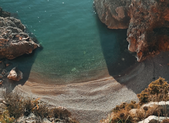 montenegro/bar/attraction/red-rock