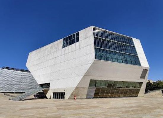portugal/porto/attraction/casa-da-musica