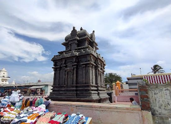 india/kanyakumari/attraction/triveni-sangamam