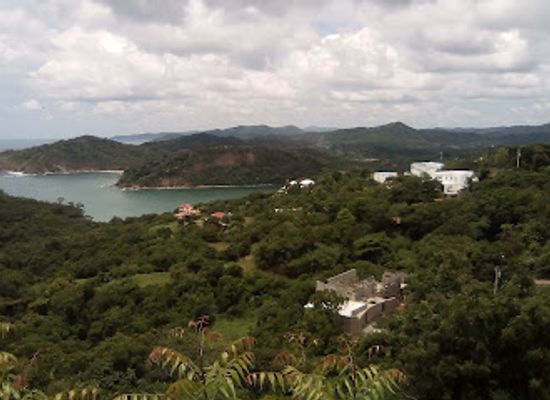 nicaragua/pacific-region/attraction/playa-maderas