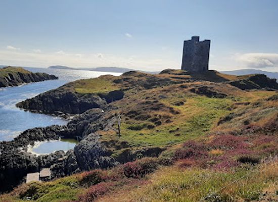 ireland/mizen-head/attraction/castle-point-tower-house
